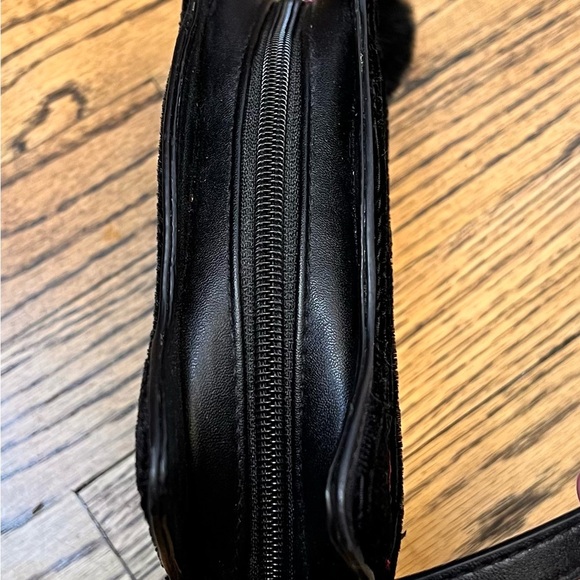 Lily Bloom Cat Face Bag Purse Small Black Pink Velvet Clean RARE Long Strap - Picture 4 of 8